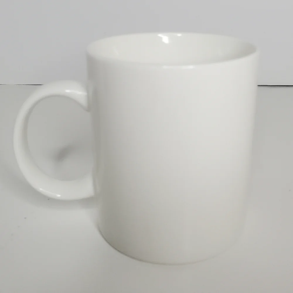 Starbucks 2014 Red Christmas Starburst‎ Flower Coffee Mug Tea Cup 12oz. White